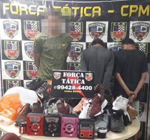 PM prende oito pessoas e apreende drogas em Manaus