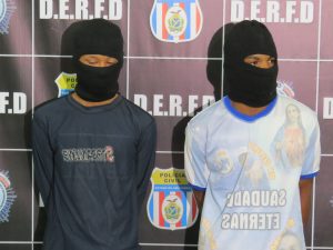 ADOLESCENTES DE 17 ANOS APREENDIDOS (5)