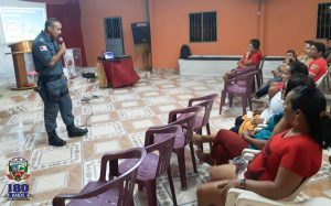 Imagem da notícia - Comandante da 30ª Cicom participa de reunião com representantes de moradores do bairro Cidade de Deus