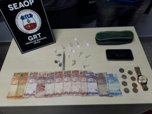 Imagem da notícia - Dupla é presa por tráfico de drogas em lanchonete no Centro de Manaus