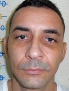 Imagem da notícia - Polícia Civil pede o apoio da população para localizar e prender homem procurado por envolvimento em sumiço de jovem