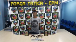 Imagem da notícia - Polícia Militar, por meio da Força Tática, detém homem por porte ilegal de arma de fogo na zona leste de Manaus