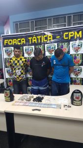 Imagem da notícia - Policiais militares da força tática detém trio de infratores no Tancredo neves