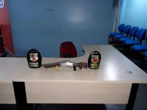Imagem da notícia - Polícia Militar do Amazonas detém homem por porte ilegal de arma de fogo na zona leste de Manaus