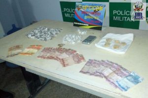 Imagem da notícia - Polícia Militar apreende criança de 10 anos de idade por tráfico de drogas em ocupação de terra na avenida das Flores