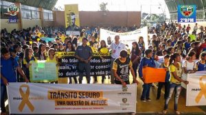 Imagem da notícia - Policiais militares palestram em Vila Lindóia e prestigiam caminhada por trânsito seguro no Novo Remanso, ambos em Itacoatiara