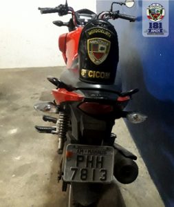 Imagem da notícia - Polícia Militar, por meio da 8ª Cicom, detém homem e recupera automóvel roubado na zona oeste de Manaus