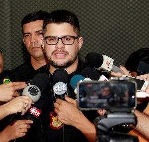 Imagem da notícia - Polícia Civil fala sobre prisão de um dos responsáveis por massacre no Compaj em 1º de janeiro de 2017