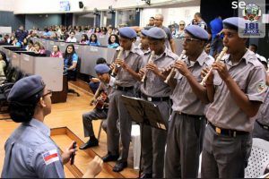 Imagem da notícia - Programa Polícia Militar formando cidadãos foi destaque na câmara municipal de Manaus