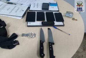 Imagem da notícia - Policiais militares da 22ª Cicom prendem dois homens por roubo a ônibus do Sistema de Transporte Coletivo