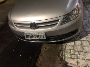 Imagem da notícia - Polícia Civil recupera carro roubado na última semana e prende homem por receptação no bairro Aleixo