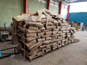 Imagem da notícia - Polícia Civil recupera 264 sacos de cimento desviados de fábrica durante transporte e indicia infratores pelo crime