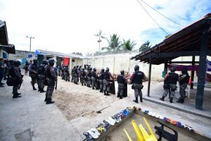 Imagem da notícia - Seap e Polícia Militar realizam procedimento de revista na Unidade Prisional de Parintins