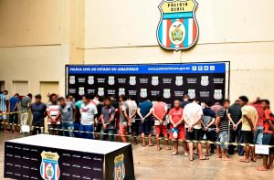 Imagem da notícia - Polícia Civil prende 60 pessoas durante a operação “Fogueira” deflagrada em toda a capital, ao longo desta semana