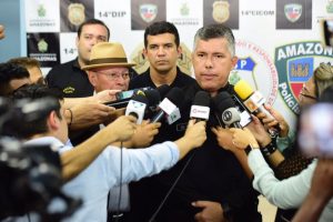 Imagem da notícia - SSP-AM prende cinco e recaptura foragido durante operação na zona leste