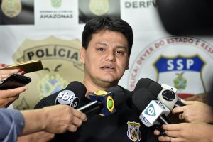 Imagem da notícia - Polícia Civil recupera três carros roubados e prende trio por adulteração de sinal identificador de veículo automotor