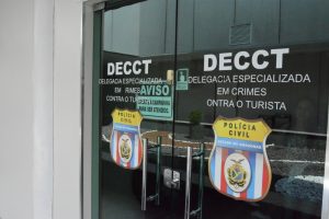 Imagem da notícia - Perdas ou extravios respondem por 40% das ocorrências registradas na Delegacia do Turista