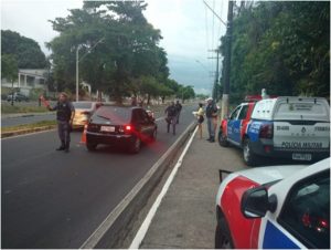 Imagem da notícia - Em operação no feriado, PM prende 11, recupera 12 veículos roubados e apreende cinco armas de fogo em Manaus