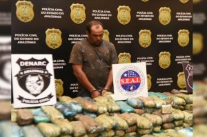 Imagem da notícia - SEAI apreende caminhão com cerca de 300 quilos de pasta-base de cocaína avaliados em R$ 3 milhões