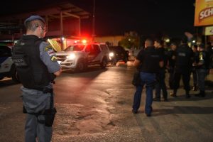 Imagem da notícia - Em Manaus, Polícia Militar prende 12 pessoas e apreende um adolescente