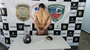 Imagem da notícia - Polícia Civil apreende adolescente com trouxinhas de cocaína no bairro Praça 14 de Janeiro