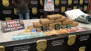 Imagem da notícia - Polícia Militar apreende 10kg de entorpecentes em embarcação no porto de Manaus