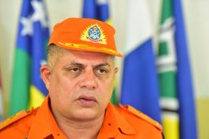 Imagem da notícia - Corpo de Bombeiros continua rescaldo de incêndio, e inquérito para identificar causa deve ficar pronto em 30 dias