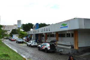 Imagem da notícia - Homem é detido no IML suspeito de aliciar ilegalmente clientes para funerárias