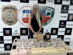 Imagem da notícia - Polícia Civil prende mulher com 1kg de maconha e 225 embalagens plásticas