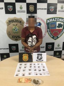Imagem da notícia - Polícia Civil prende mulher que comercializava drogas no Parque Dez