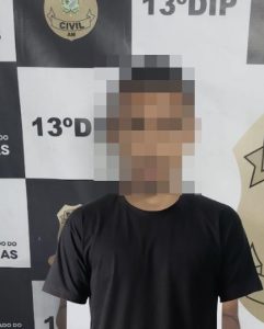 Imagem da notícia - PC prende jovem com 11 trouxinhas de maconha do tipo skunk