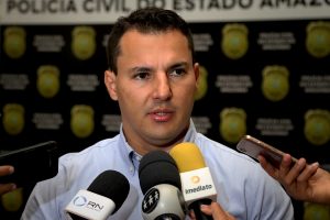 Imagem da notícia - PC recupera veículo roubado e prende homem envolvido no latrocínio de sargento da PM em Rio Preto da Eva