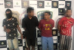 Imagem da notícia - PC recupera moto furtada, prende trio e apreende adolescente pela autoria de crime