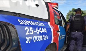 Imagem da notícia - Polícia Militar prende cinco pessoas e localiza quatro veículos