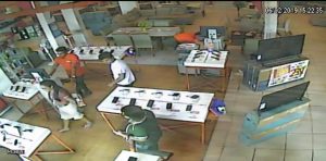 Imagem da notícia - PC pede o apoio da população para identificar homens envolvidos em roubo