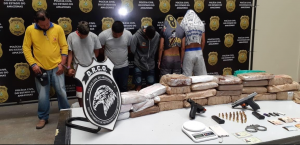 Imagem da notícia - Polícia Civil prende seis pessoas e apreende cerca de 30kg de entorpecentes