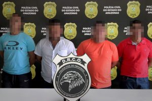 Imagem da notícia - Polícia Civil recupera 100 celulares furtados e prende grupo que cometeu o delito