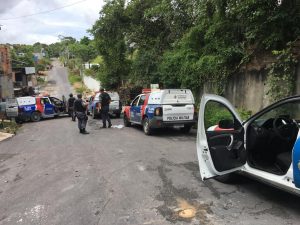 Imagem da notícia - PM prende 42 pessoas e apreende armas de fogo no fim de semana