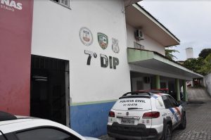 Imagem da notícia - Polícia Civil disponibiliza número do disque-denúncia do 7° DIP para recebimento de delações