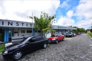 Imagem da notícia - IML libera corpos de 13 detentos