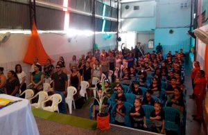 Imagem da notícia - PM realiza formatura do curso Proerd Kids em escola da Zona Leste