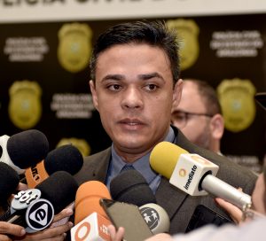 Imagem da notícia - PC pede apoio da população para localizar procurados por tentativa de homicídio