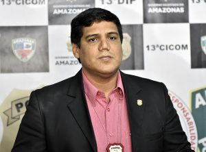 Imagem da notícia - Polícia Civil prende jovem denunciado por tráfico de drogas no Santo Antônio