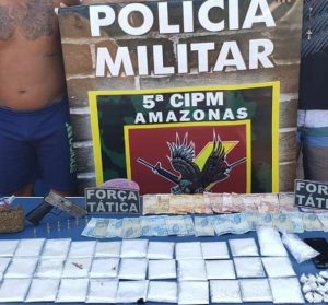 Imagem da notícia - PM prende 13 homens e apreende mais de R$ 40 mil no interior