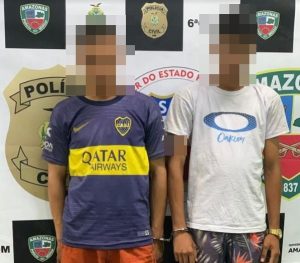 Imagem da notícia - PC recupera celular roubado em via pública e prende jovens