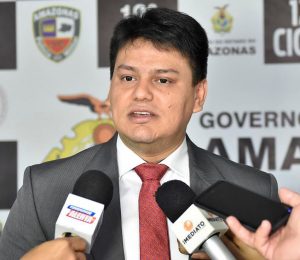 Imagem da notícia - PM indicia trio por furtos e receptações em golpe do “chapolin”