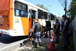 Imagem da notícia - Polícia Militar reforça operação Catraca para coibir roubos em ônibus
