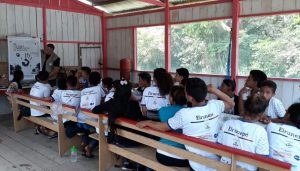 Imagem da notícia - Ribeirinhos de Eirunepé recebem alertas para evitar queimadas