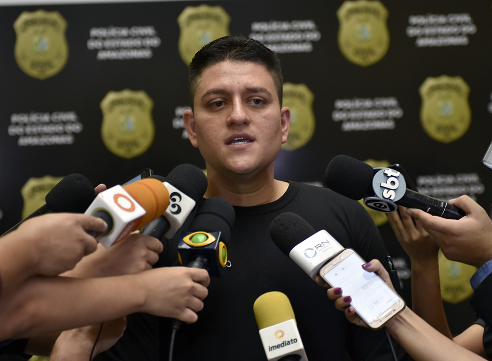 Delegado Carlos Augusto Monteiro, titular do 17º DIP