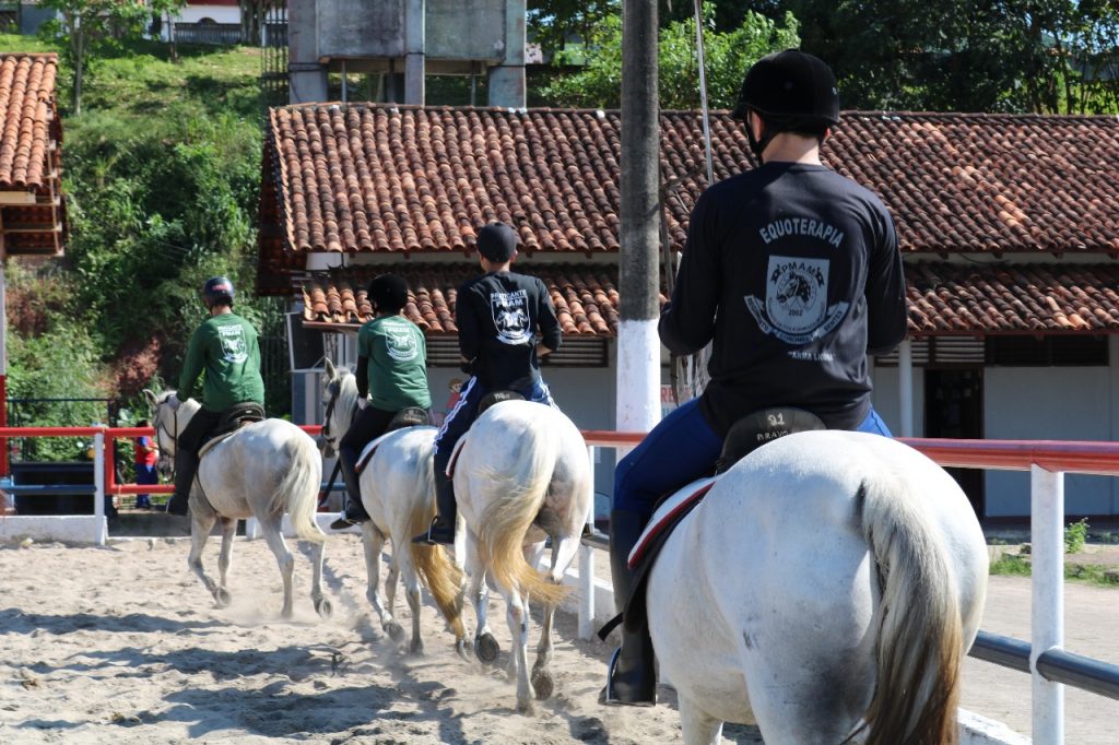 Equoterapia da Polícia Militar.